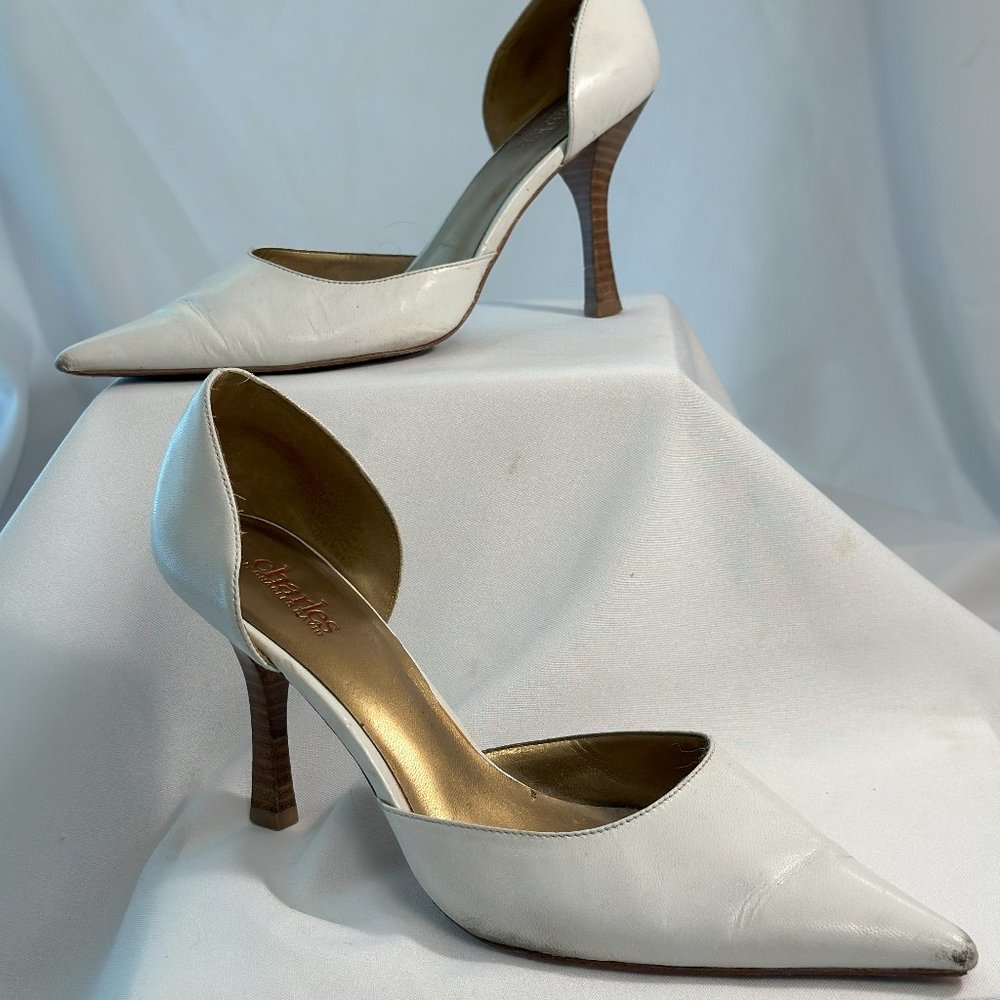 Charles David pointed toe white pump